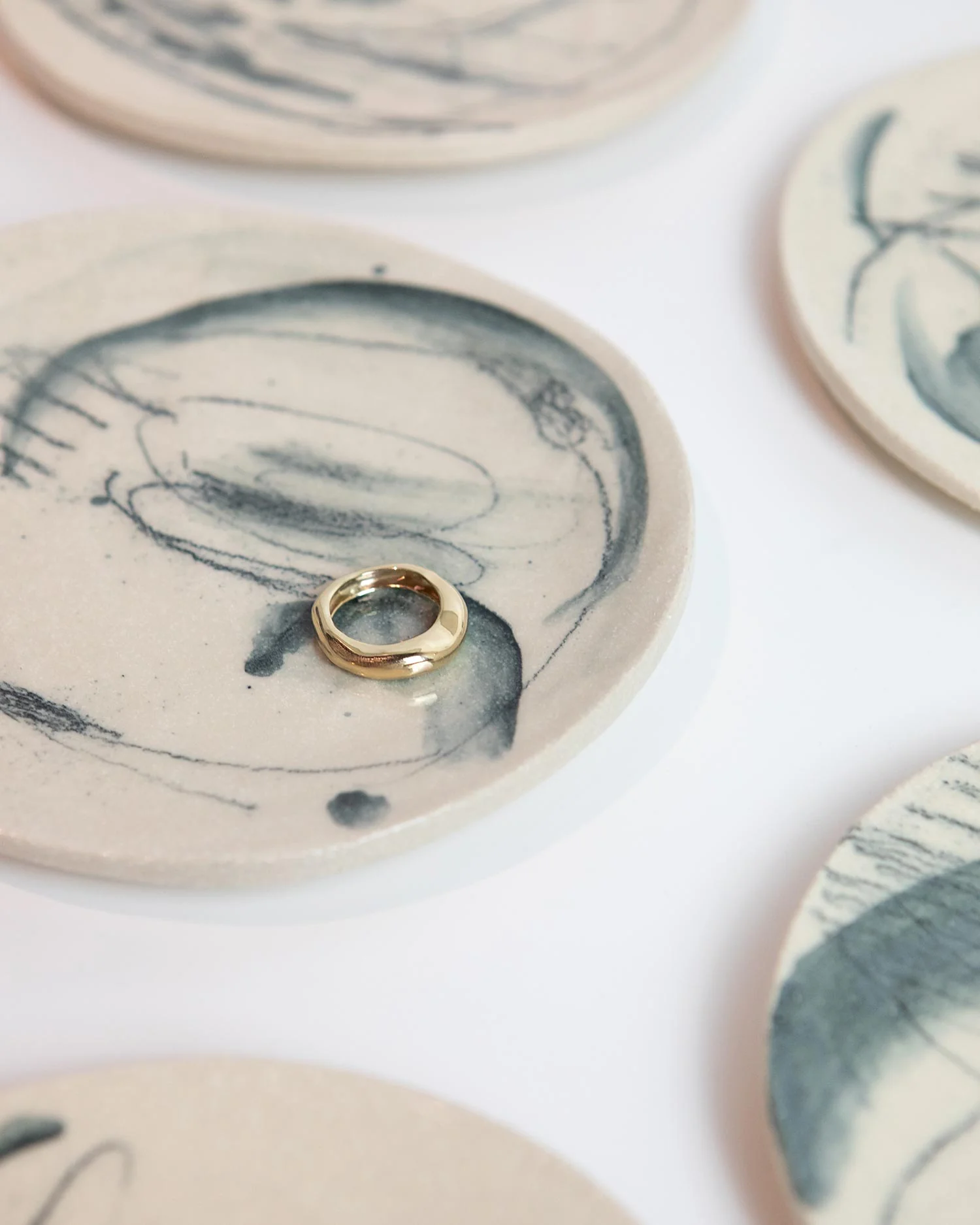 A Beautiful Mess Jewellery Dish - Image 3