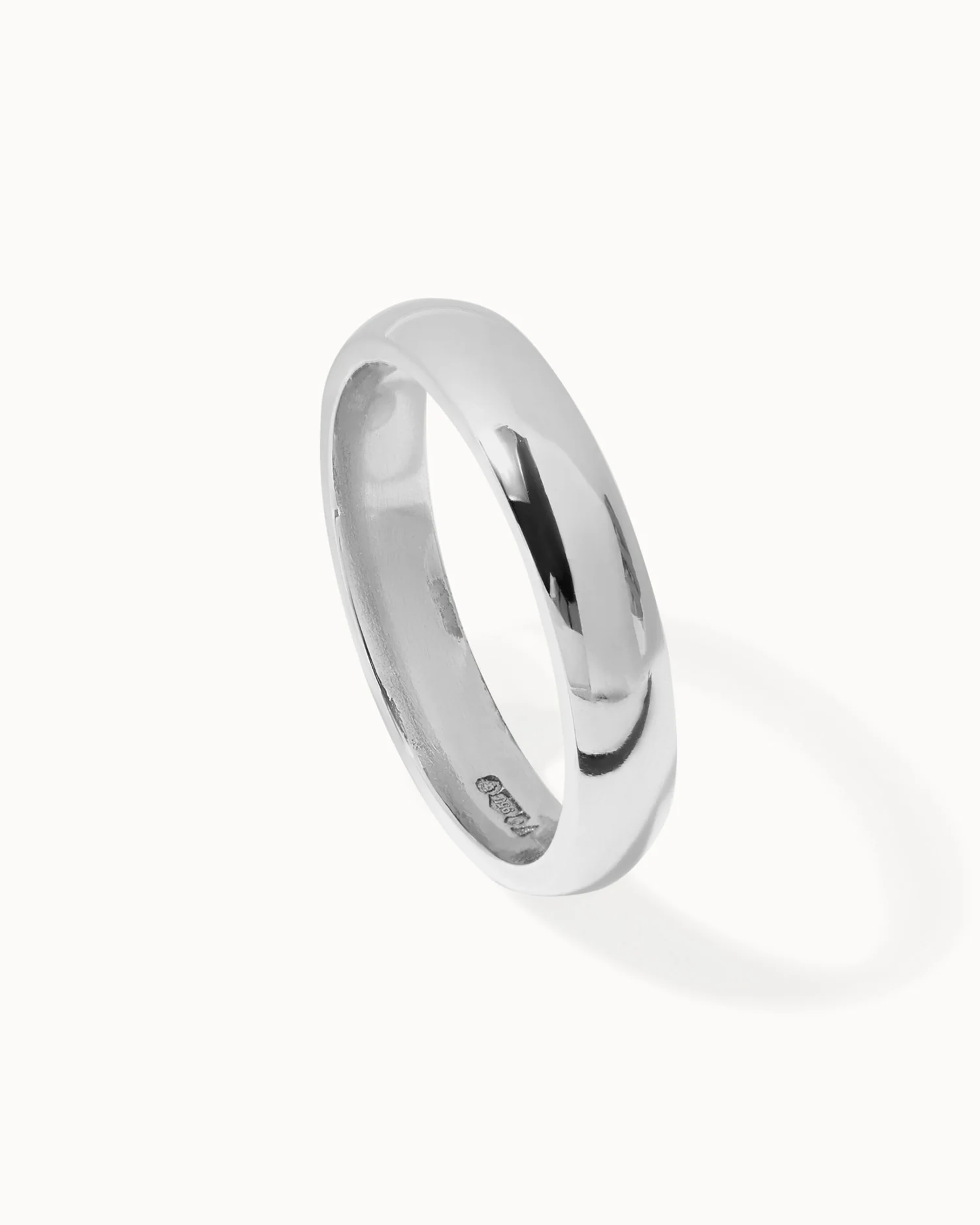 Platinum Classic Ring -  4mm Band - Image 2