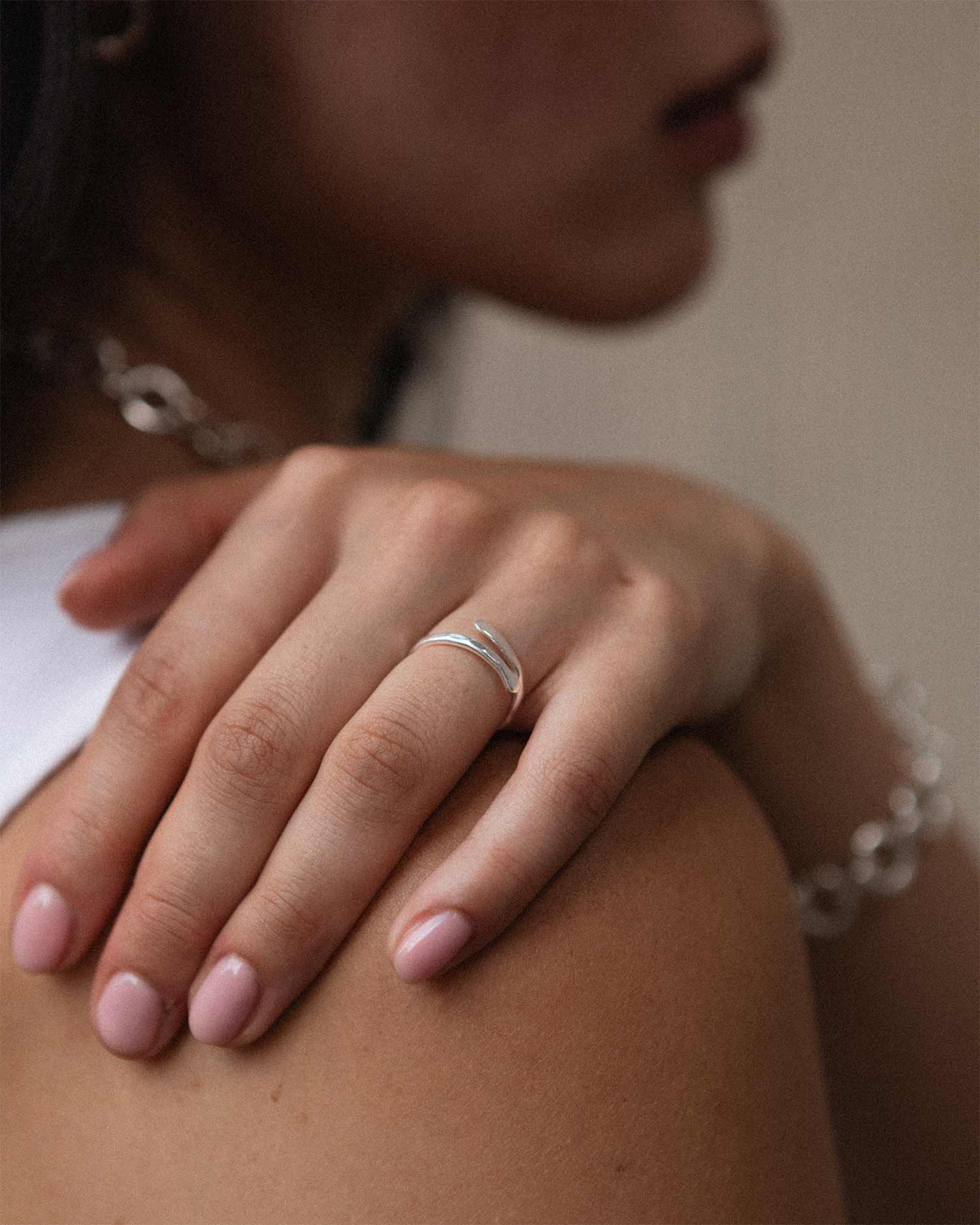 Sculpt Adjustable Ring - Image 5