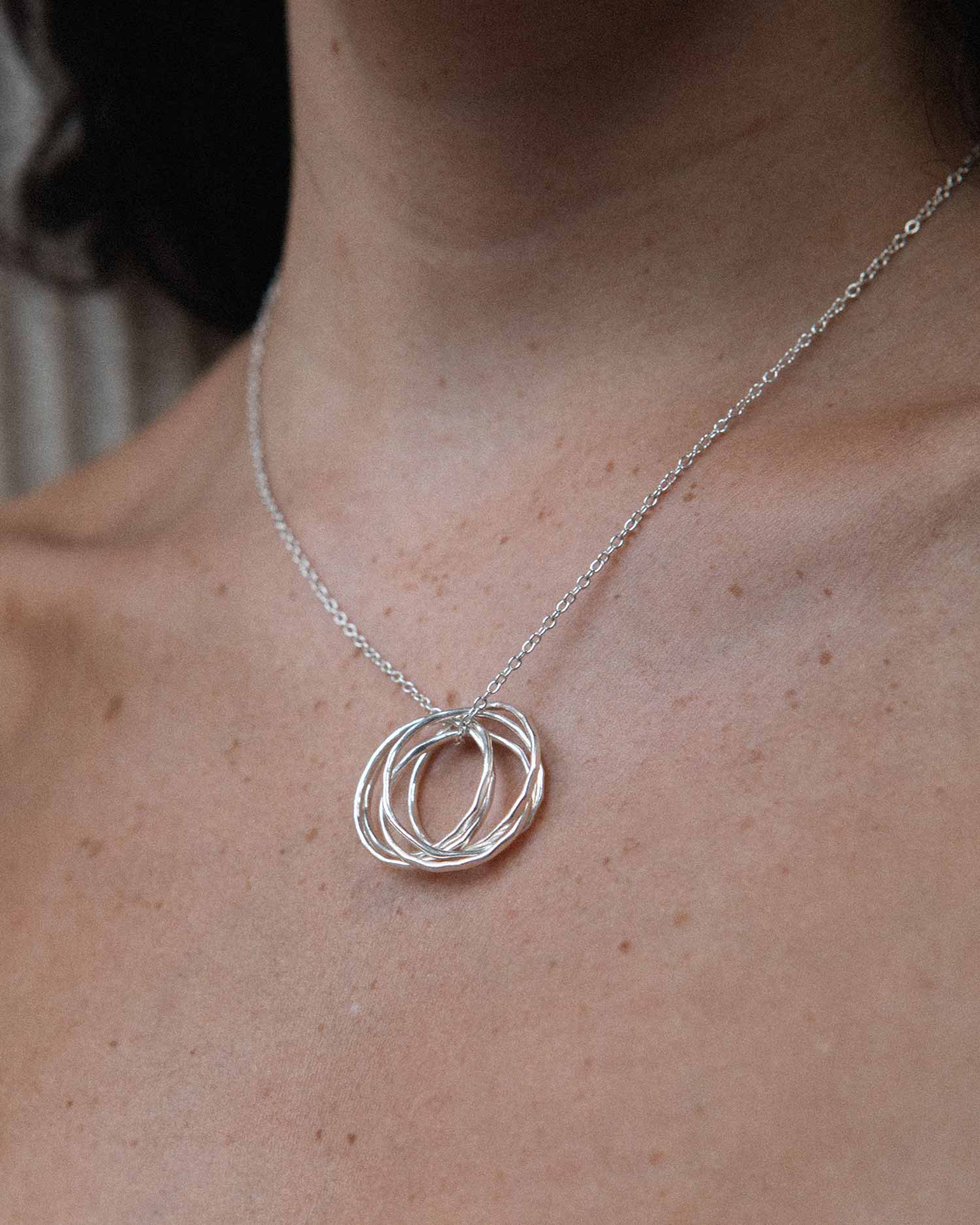Sculpt Pendant Necklace - Image 2