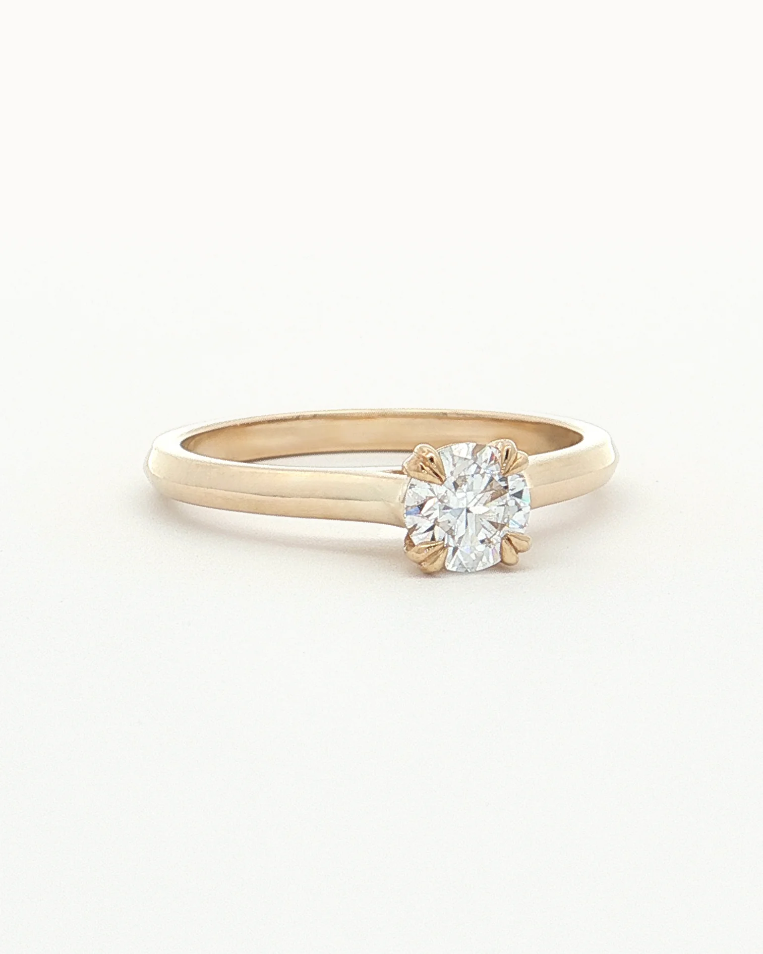 0.5ct Lab Grown Diamond Knife Edge Ring - Image 5