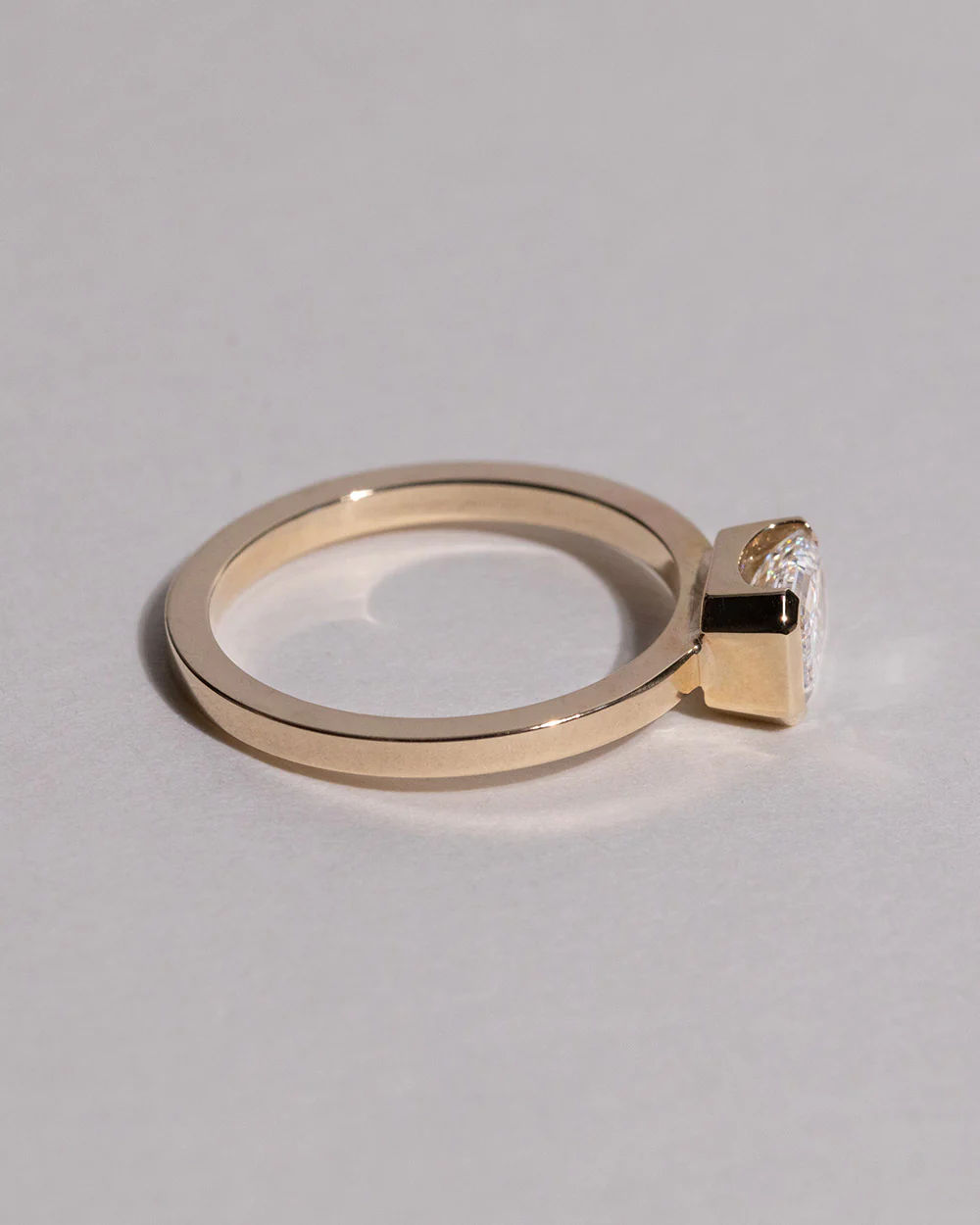 Emerald Cut 1ct Lab Grown Diamond Ring - Image 4
