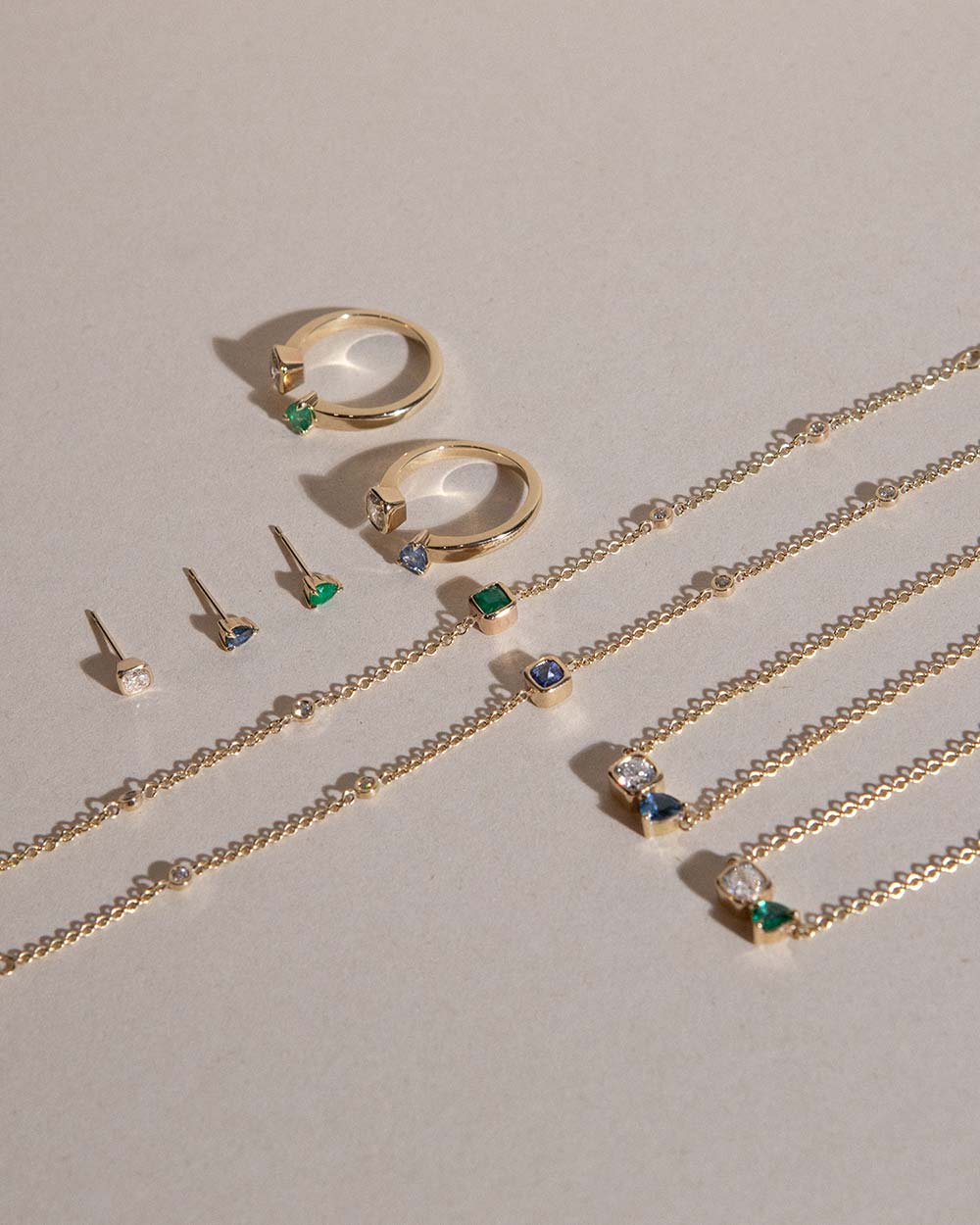 Toi Et Moi Emerald Stud Earring - Image 9