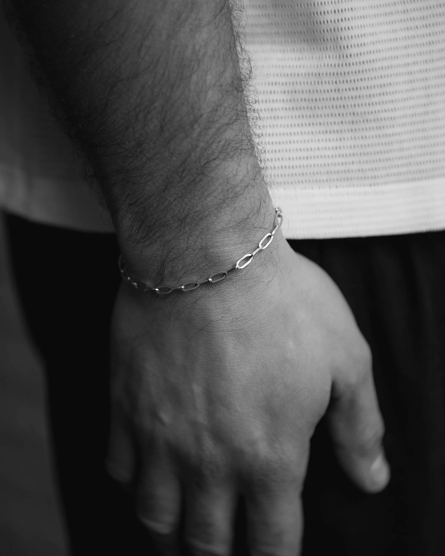 Solid Gold Heavy Paper Chain Bracelet - Image 5