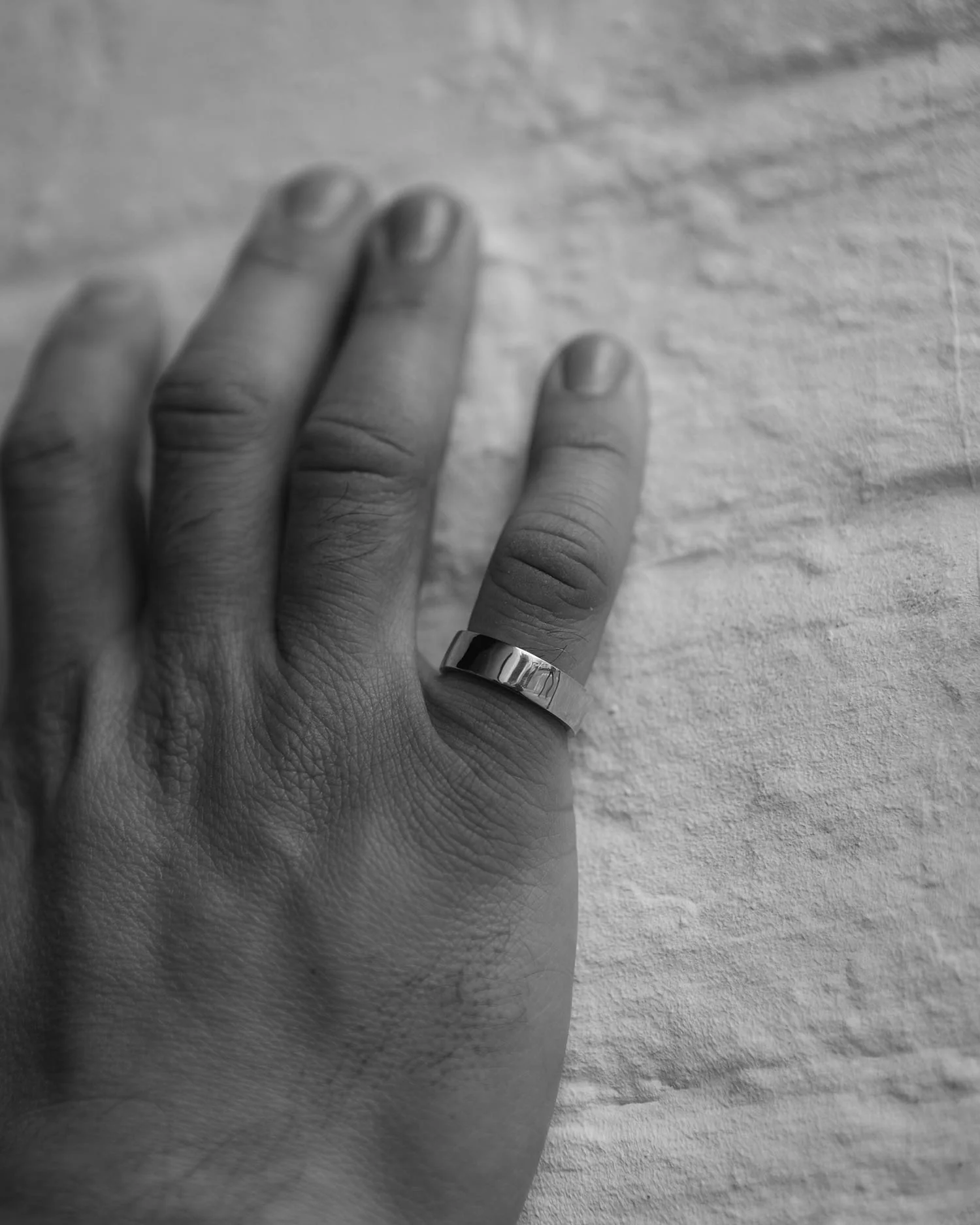Heavy Signature Band Ring - Image 3