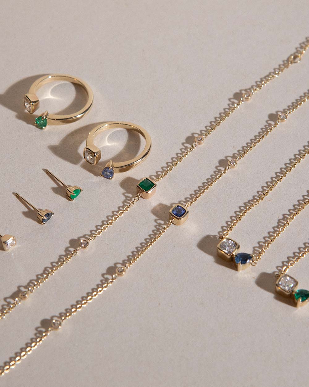 Toi Et Moi Diamond and Emerald Necklace - Image 7