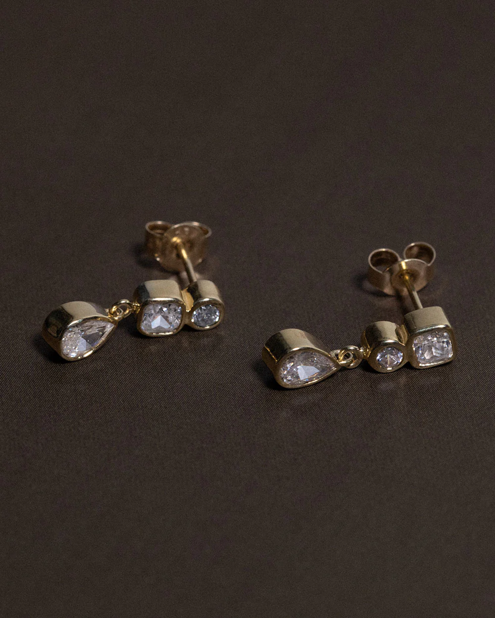 Vega Diamond Earrings - Image 4