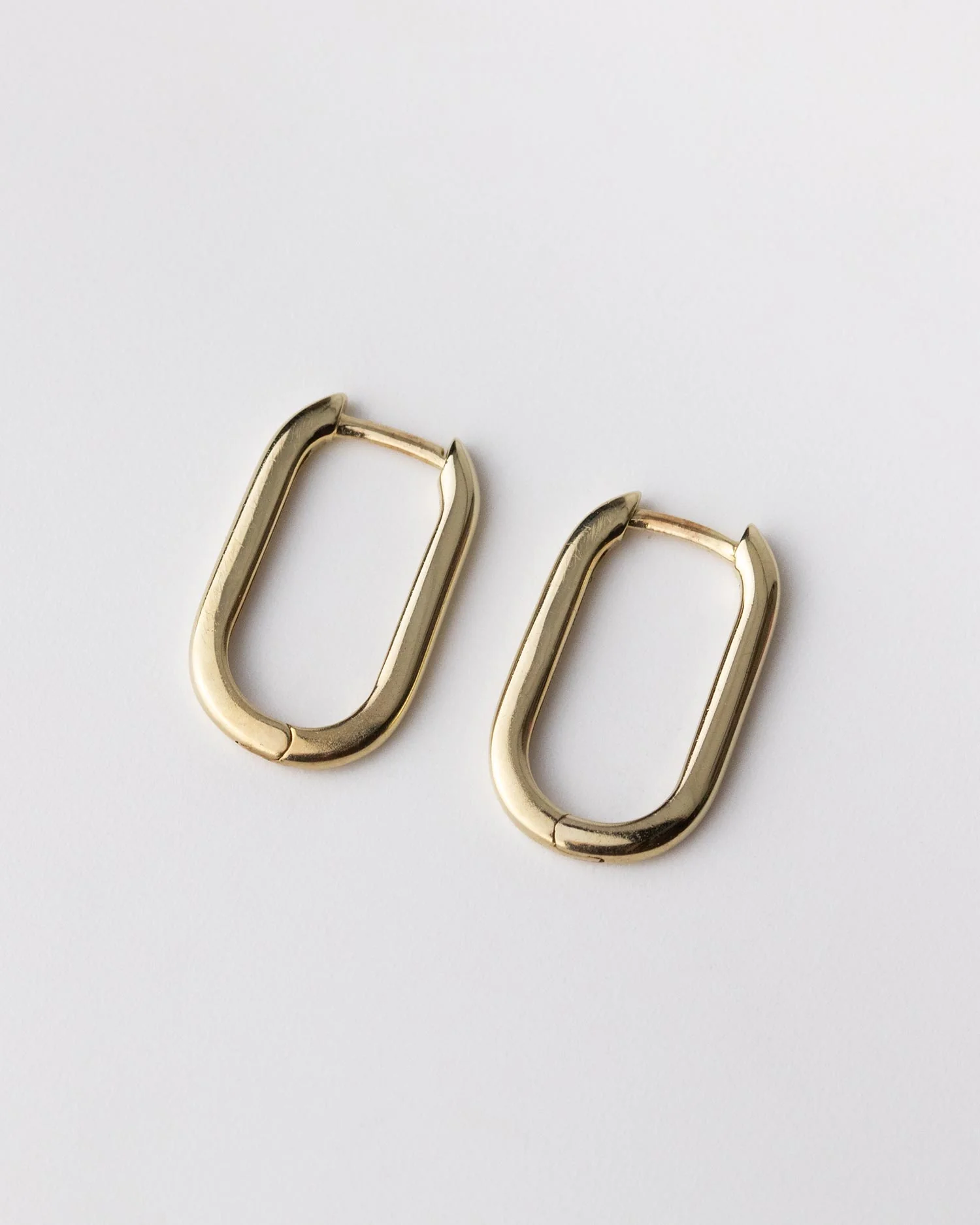 Solid Gold Pearl Hoop Earrings - Image 6
