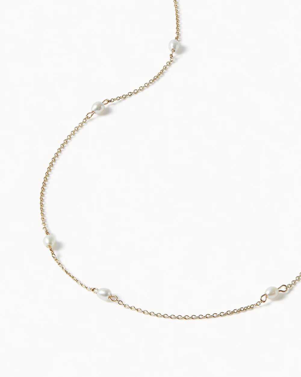 Pearl Necklace and Bracelet Set - Image 4
