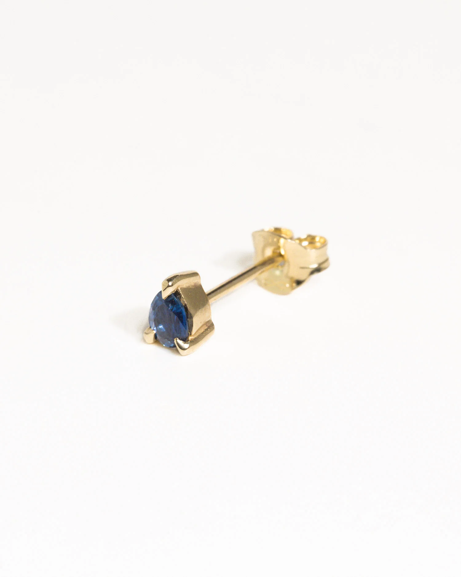 Toi Et Moi Sapphire Stud Earring - Image 3
