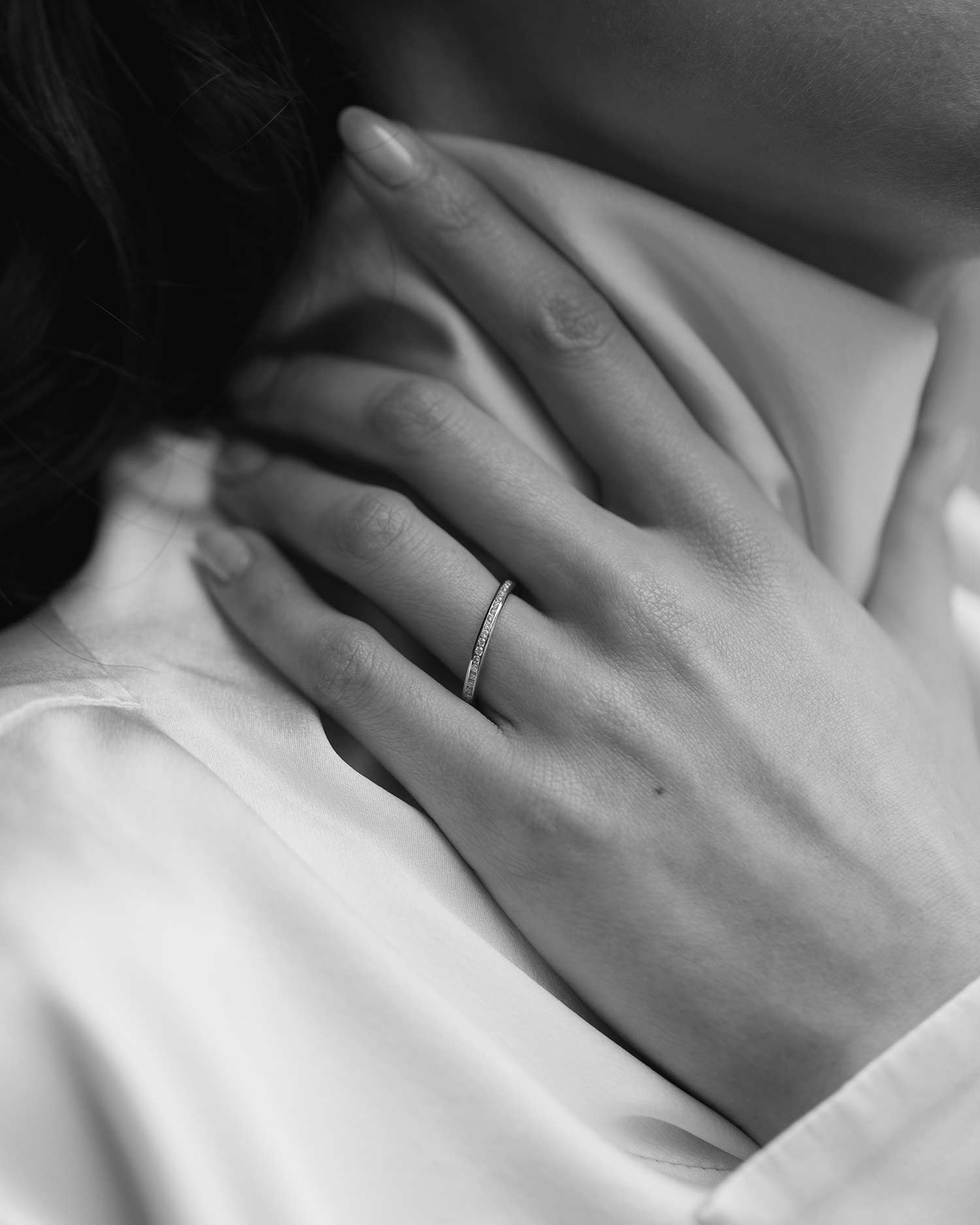 Diamond Half Eternity Court Ring - Image 4
