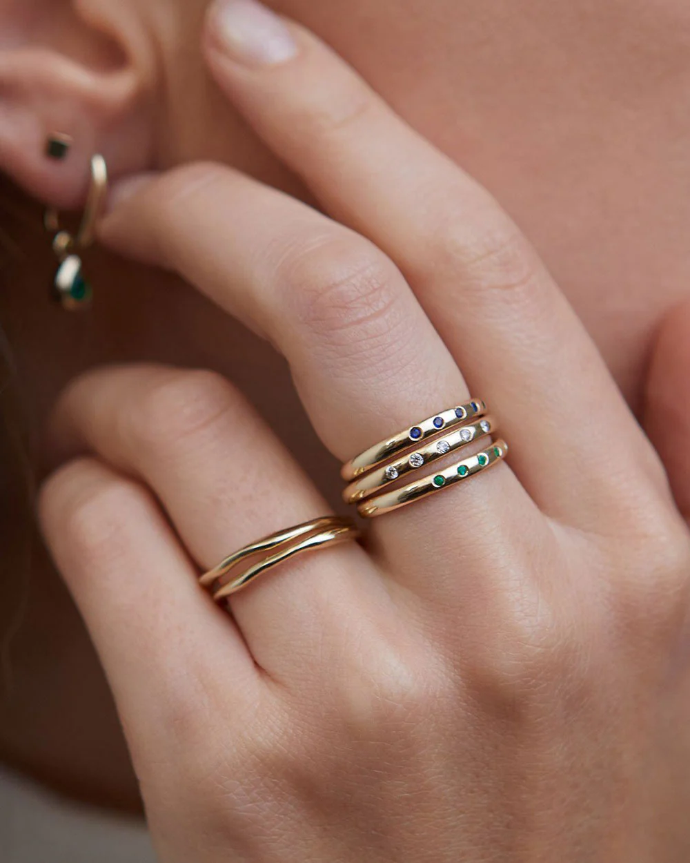 Solid Yellow Gold Five Stone Sapphire Ring - Image 3