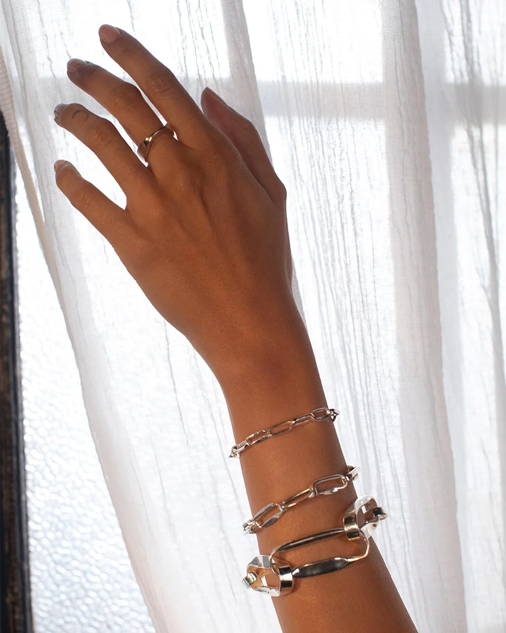 Link Heavy Chain Bracelet - Image 2