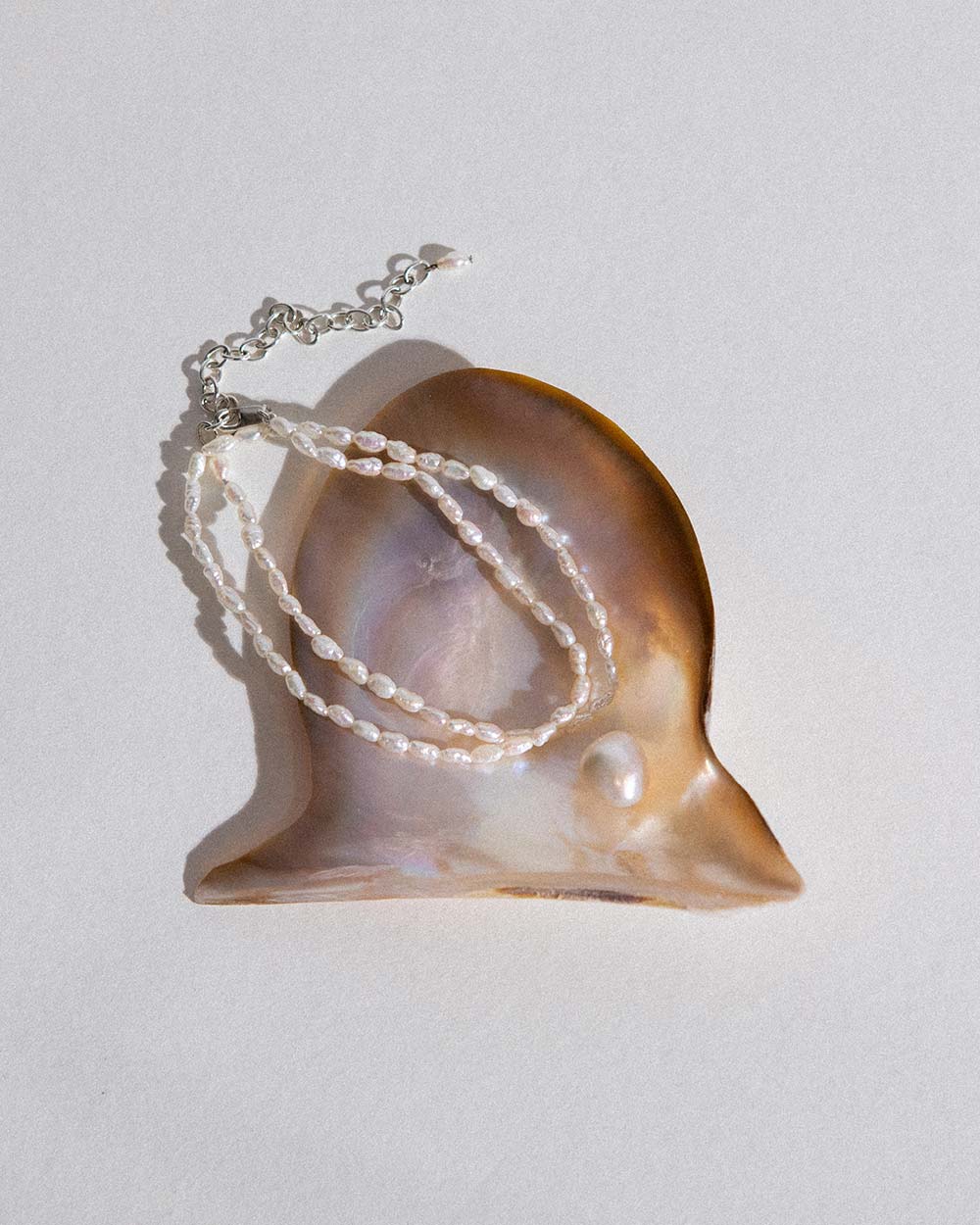 Hydra Pearl Beaded Necklace - Image 4